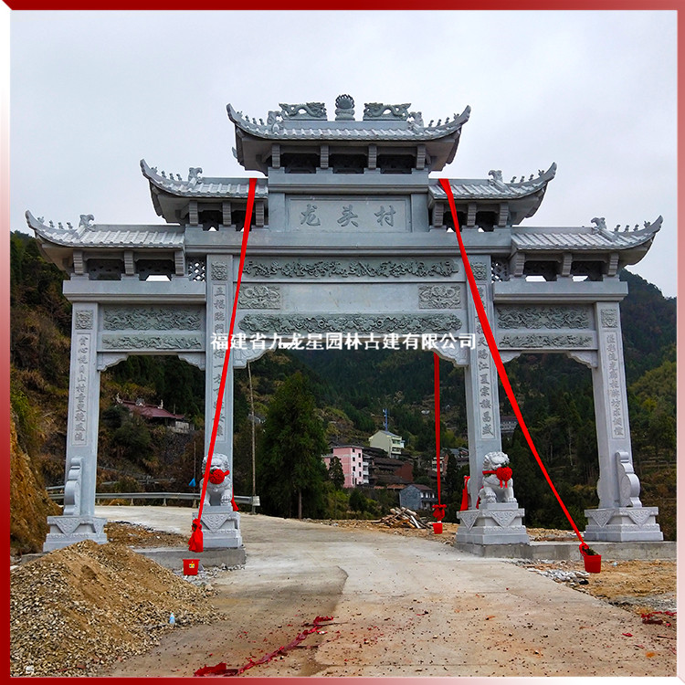 農(nóng)村三門(mén)牌坊石雕圖片